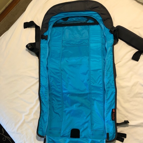 Henty Wingman Messenger garment bag - Picture 4 of 12